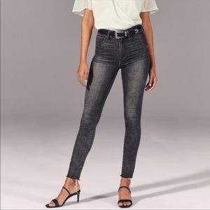 Abercrombie & Fitch High Rise Skinny Jeans